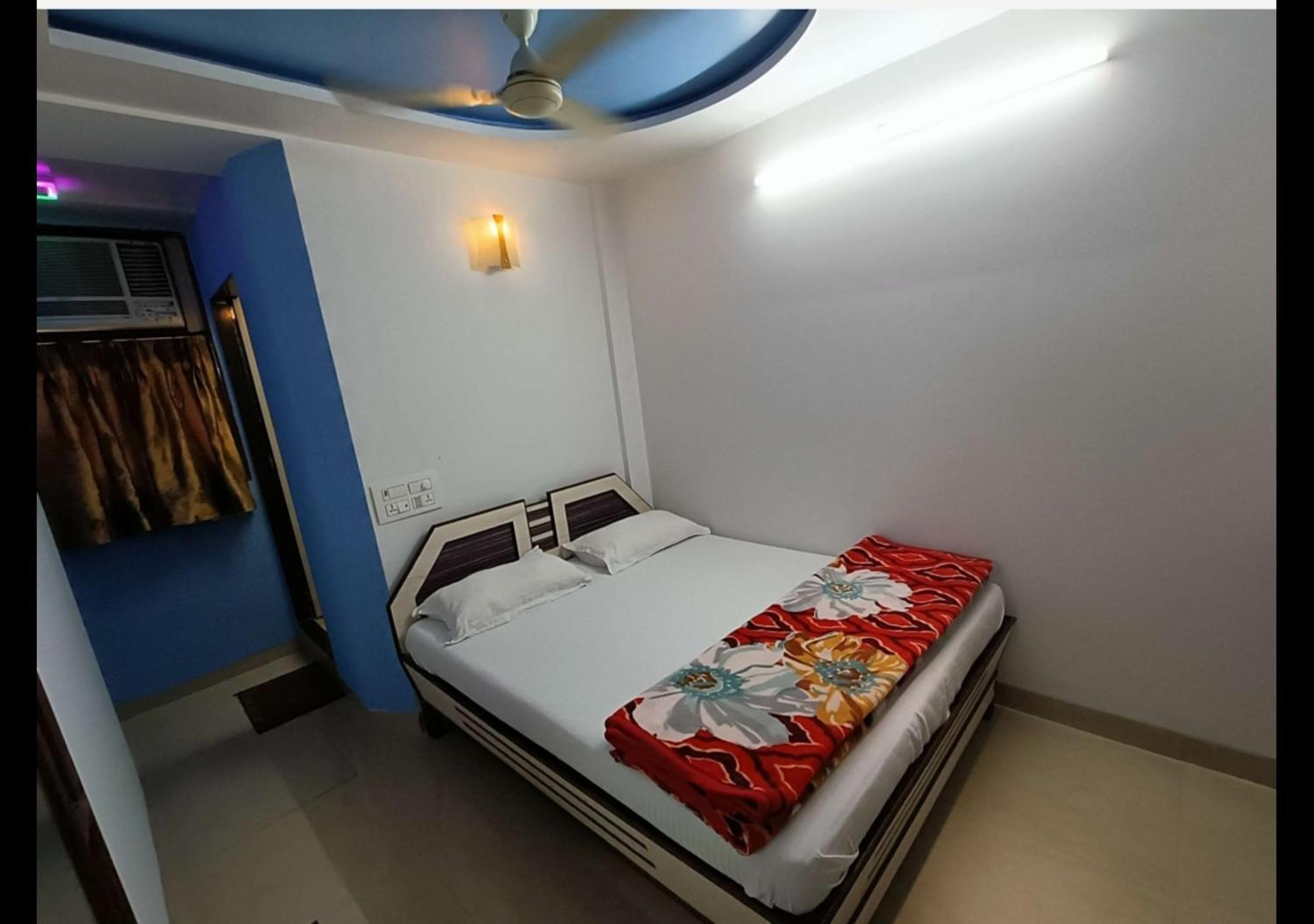 Hotel Broadway Colaba Mumbai Exterior foto